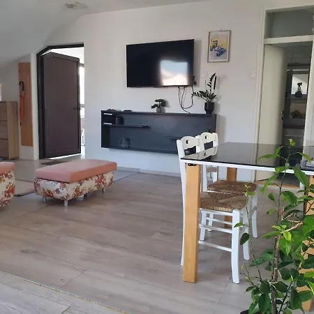 Gradina Apartment