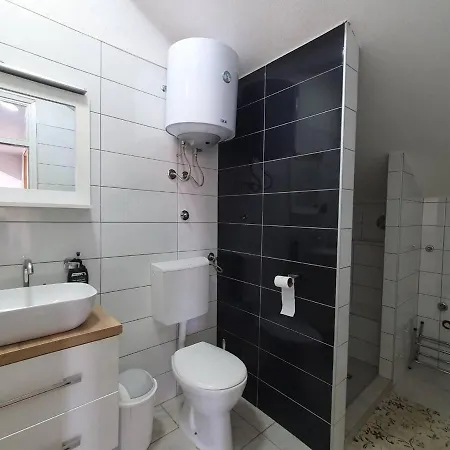 Apartment Gradina *